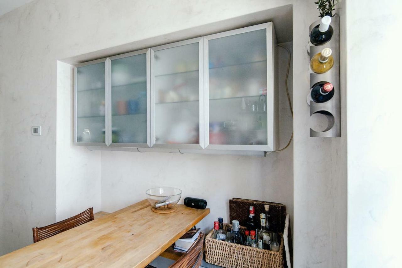 Sailer Loft - The House Of Travelers Apartment โกโม ภายนอก รูปภาพ