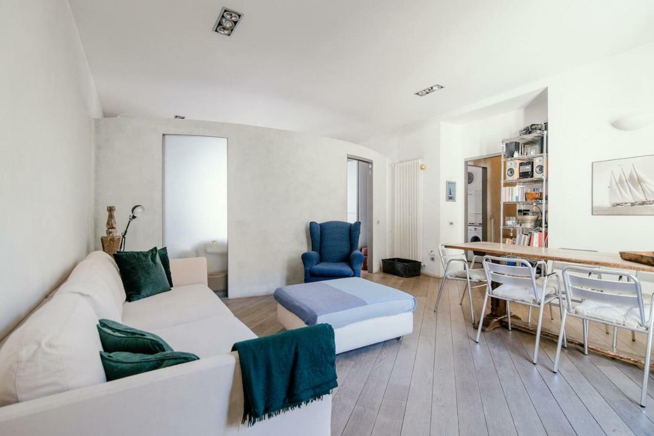 Sailer Loft - The House Of Travelers Apartment โกโม ภายนอก รูปภาพ